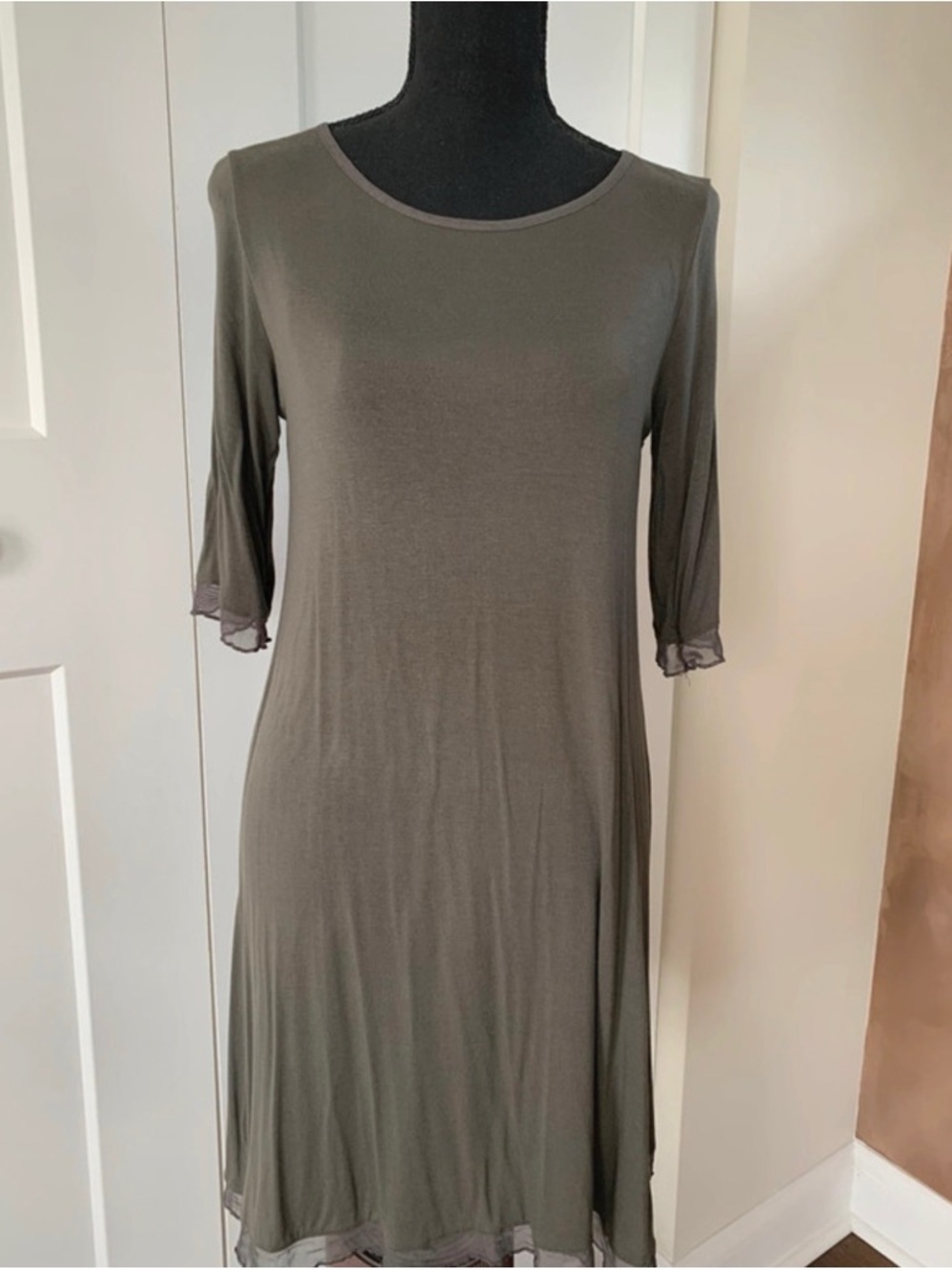 NATURAL LIFE Olive Green Midi Dress with Scoop Neck